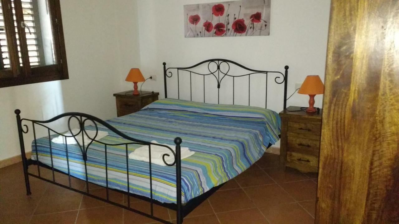 Appartamenti I Mandorli Budoni Exterior foto
