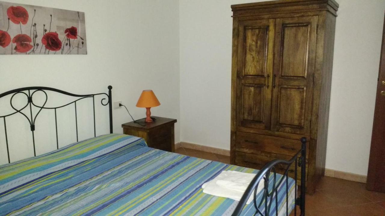 Appartamenti I Mandorli Budoni Exterior foto